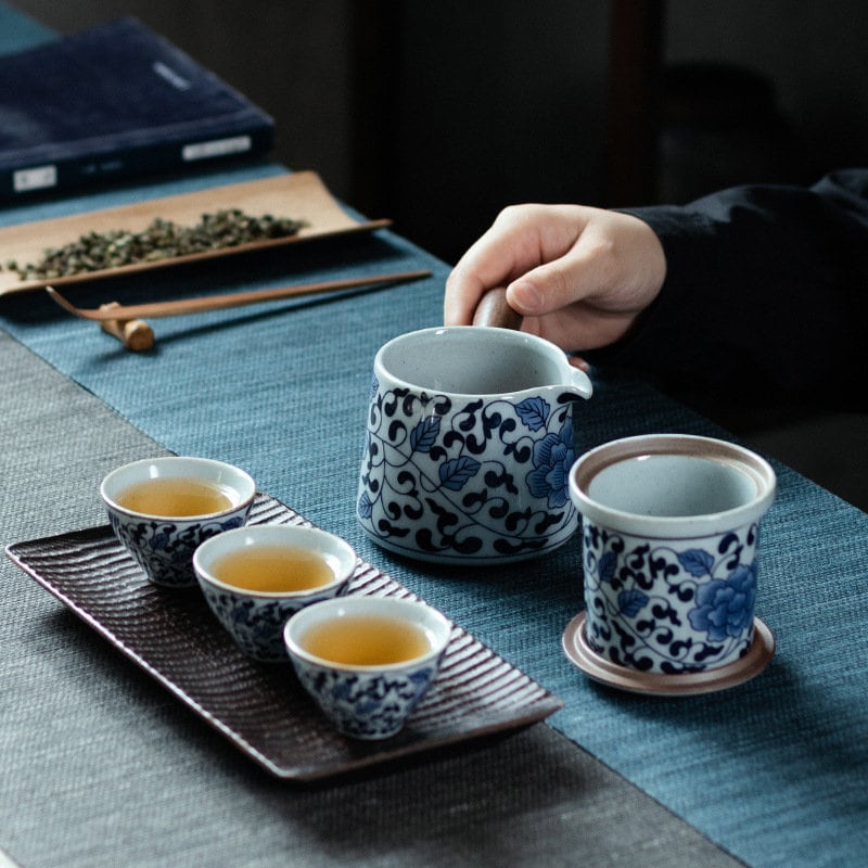 blue white gongfu tea set, Chinese tea set, Gong fu tea set, Asian tea set, Kung Fu tea set, best tea gift sets, loose leaf tea set