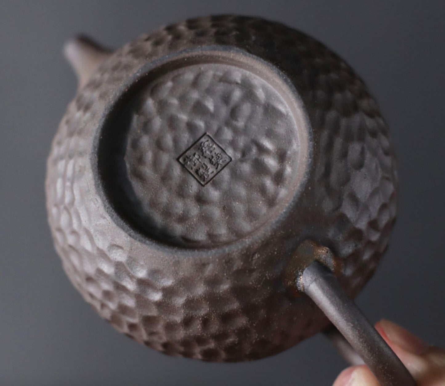 Handmade Ceramic Teapot / Japanese Hammer-pattern Kung Fu Teapot / Small Retro Coarse Pottery Teapot 6.8oz/200ml / household teapot