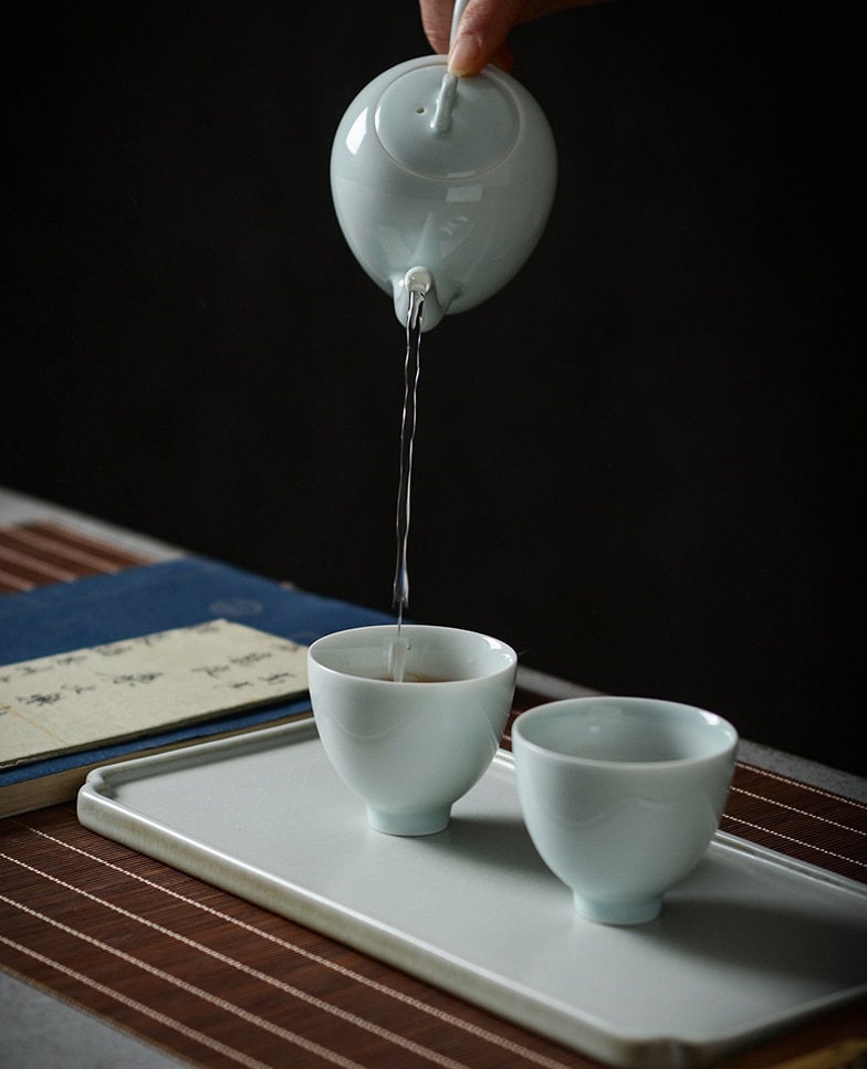 Handmade Small Porcelain ‘Ruyi’ Tea Set, Kung Fu Tea Set for Two - 1 Teapot and 2 Tea Cups, Minimalist Teapot Set, Gift to Tea Lovers