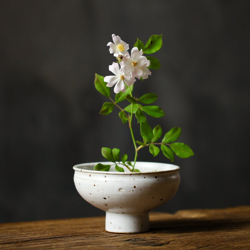 Handmade Ikebana Vase / Japanese Ikebana Floral Arrangement / Kungfu Tea Table Decor Vase /Japanese Chado / Round Flower Frog Included