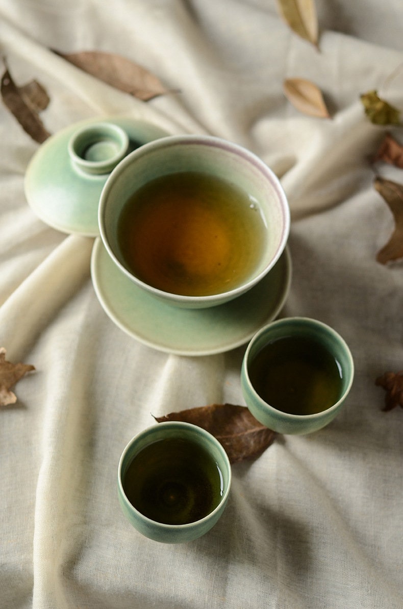Handmade Banana Leaf Green Glaze Gaiwan Tea Set, Jingdezhen Gongfu Tea Set - 1 Gaiwan, 1 Fairness Cup and 4 Cups, Kungfu Tea Lovers Choice
