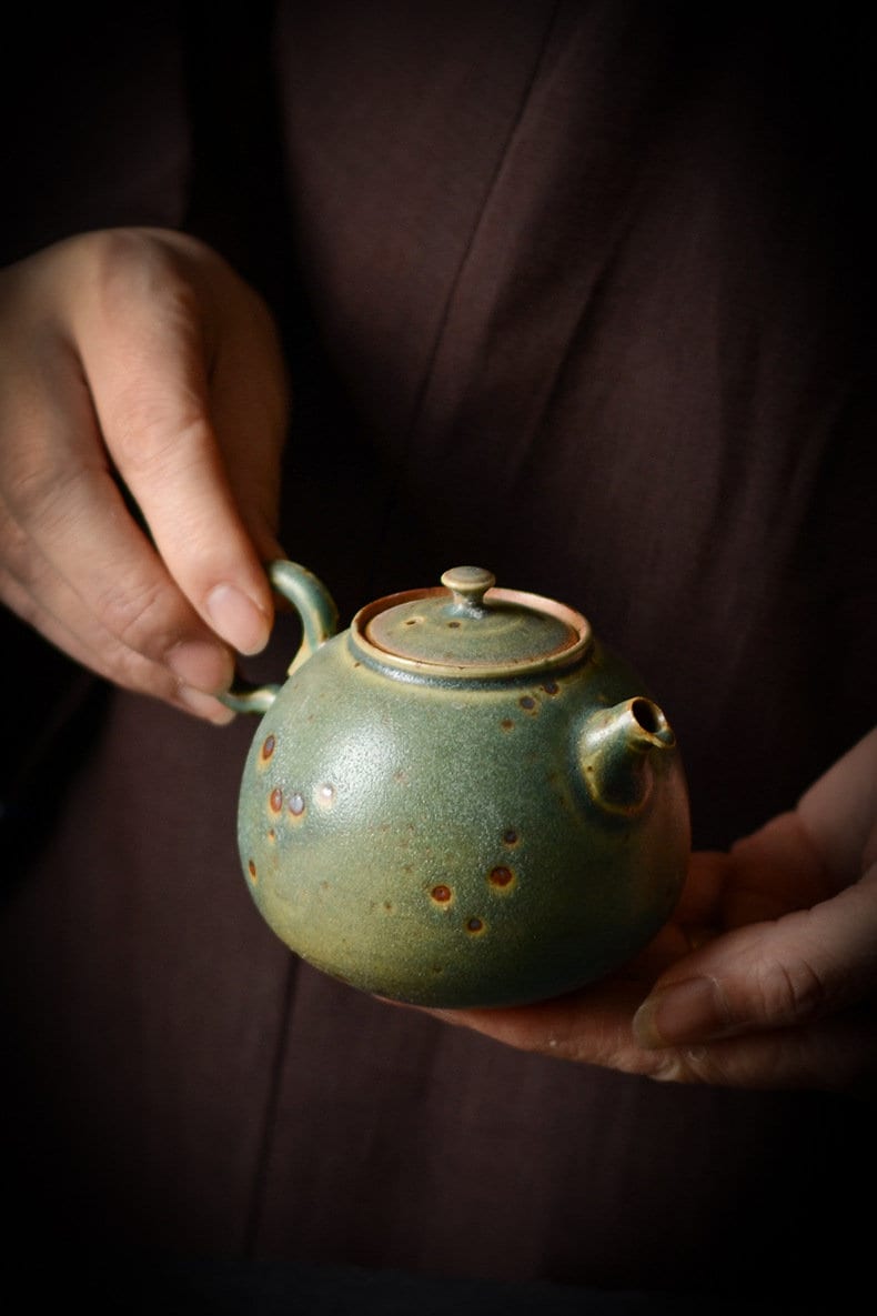 Hand Thrown Banana Leaf Green Glaze Kungfu Tea Set, Jingdezhen Gongfu Tea Set - 1 Teapot, 1 Fairness Cup and 4 Cups, Tea Lovers Gift