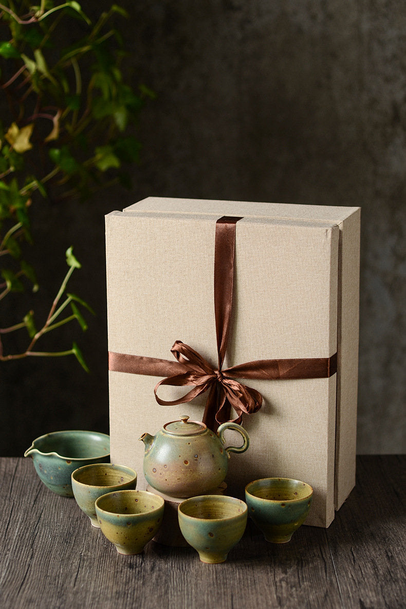 Hand Thrown Banana Leaf Green Glaze Kungfu Tea Set, Jingdezhen Gongfu Tea Set - 1 Teapot, 1 Fairness Cup and 4 Cups, Tea Lovers Gift
