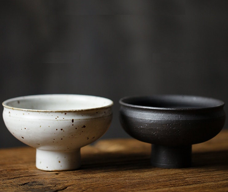 Handmade Ikebana Vase / Japanese Ikebana Floral Arrangement / Kungfu Tea Table Decor Vase /Japanese Chado / Round Flower Frog Included