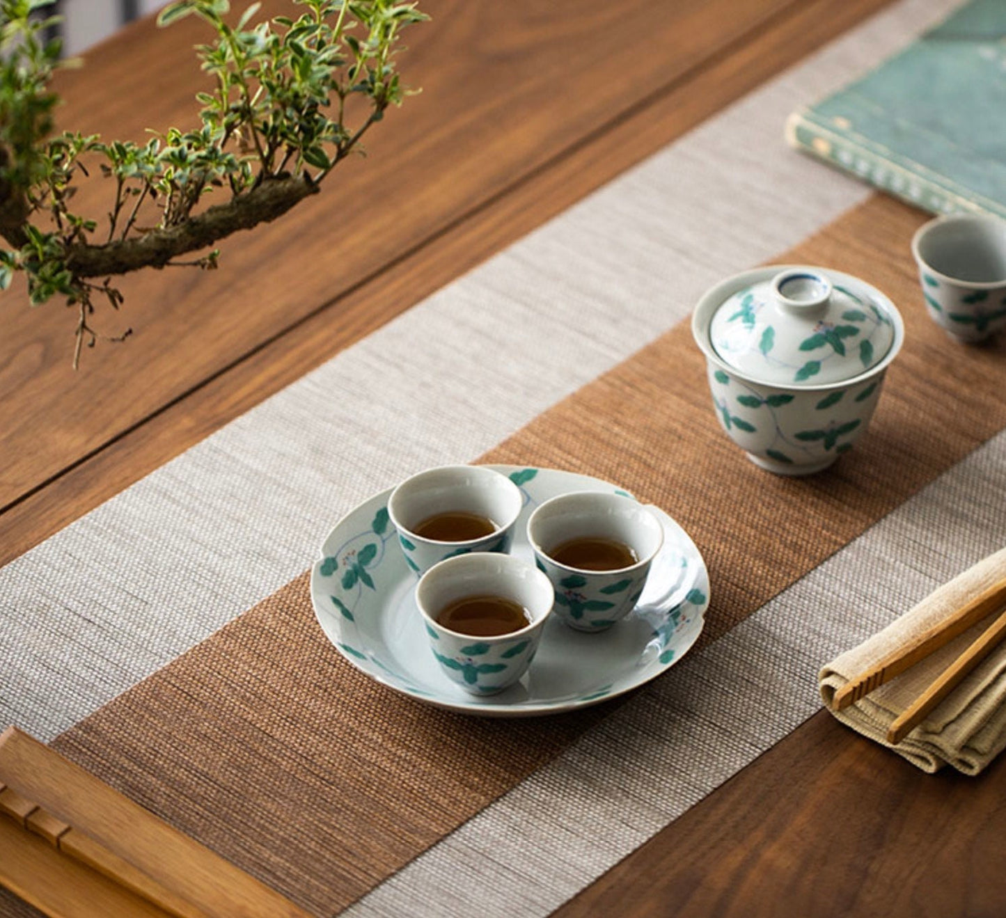Hand Painted 'Twinned Trunks' Kung Fu Tea Cup 35ml/1.2oz, Blue White Ceramic Tea Cups for Gong Fu Tea Ceremony / Small Chinese Tea Cups