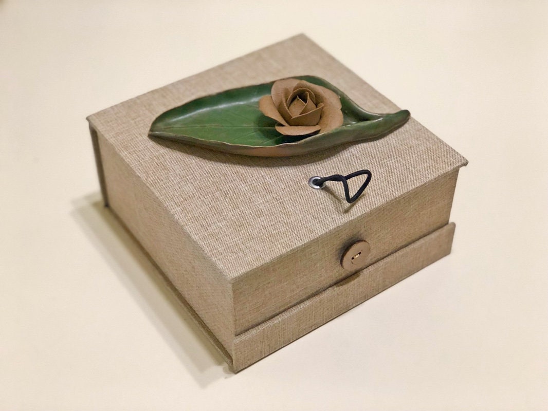 Pinched Flower Incense Holder, Clay Incense burner, Ceramic Incense Stick Holder, Tea Table Decor, Home Decor, Incense Holder Gift