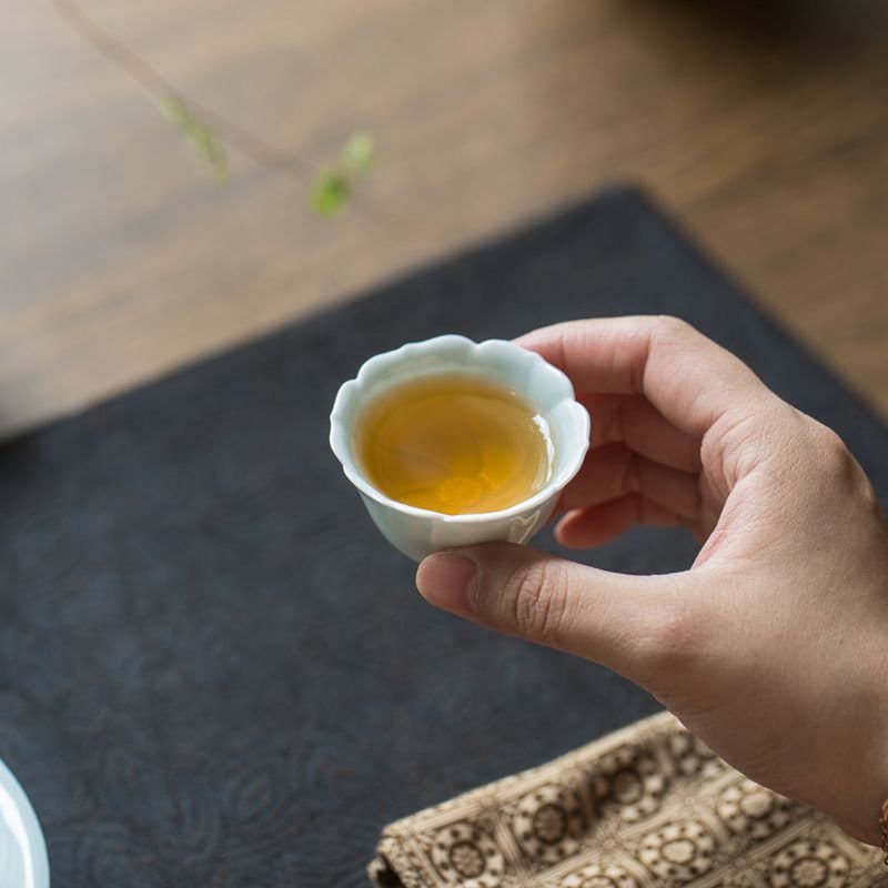 Handmade Sunflower Shape Gaiwan Set, Jingdezhen Porcelain Gaiwan Set - 1 Gaiwan + 2 Cups, Thin Walled Gaiwan, Gift to Tea Lovers
