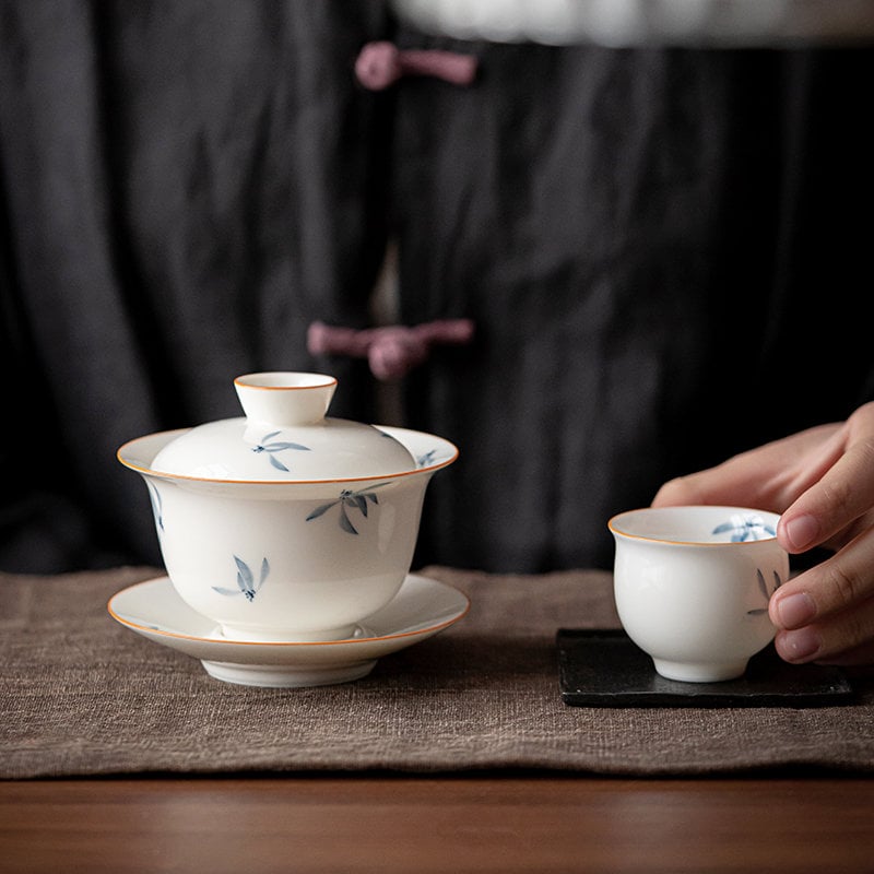 Hand Painted Orchid Gaiwan 5.58oz/165ml, White Porcelain Gaiwan, Handmade, Gaiwan Pu-Erh Tea, Gift to Kungfu Tea Lovers