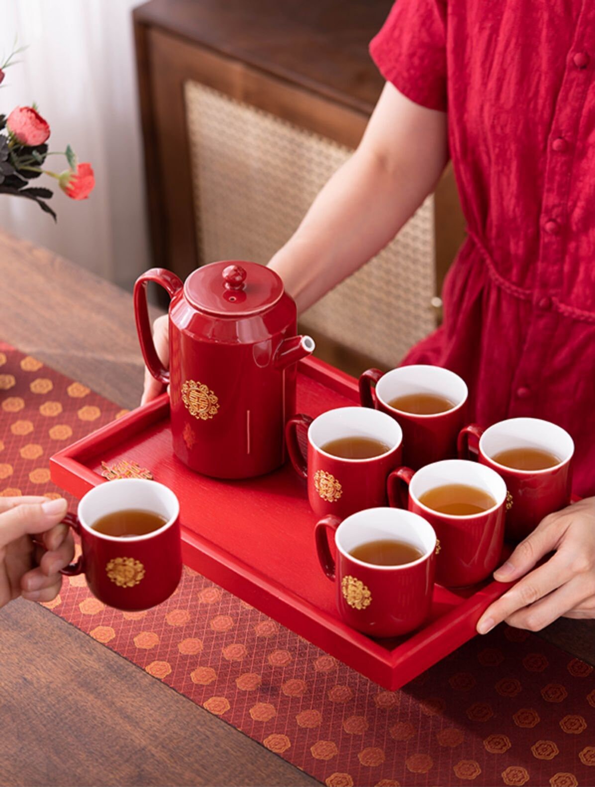 Oriental Wedding Tea Ceremony Set, Double Happiness Wedding Tea Set, Red Ceramic Tea Set with 1 Teapot, 6 Cups and 1 Tray, Wedding Gift