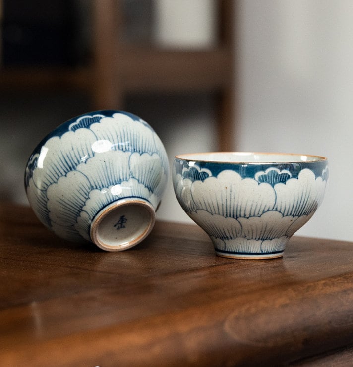 Fanggu Style Blue White Peony Gaiwan Set, Jingdezhen Handmade Gaiwan with Cups, Porcelain Gaiwan with Saucer, Kungfu Tea Lovers Gift