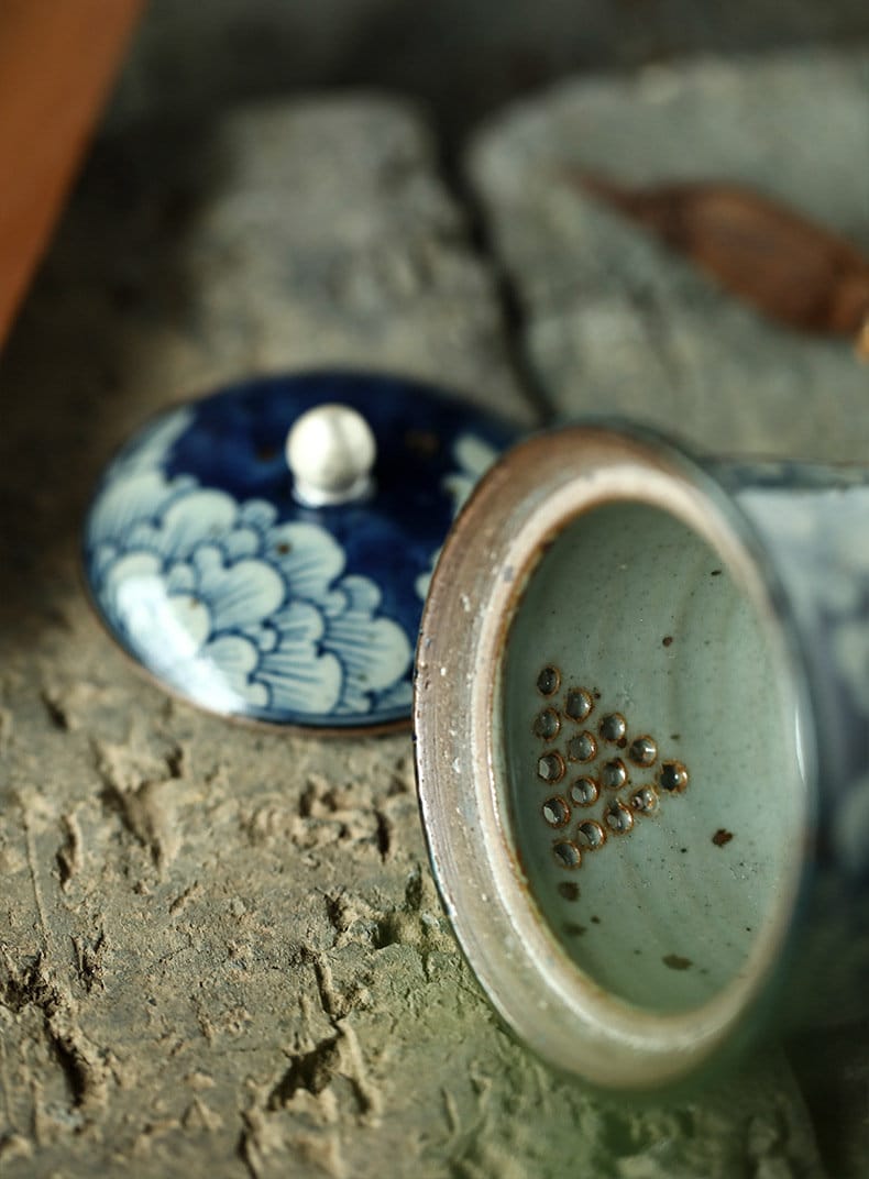 Handmade Stoneware Gongfu Teapot Set, Jingdezhen Blue White Floral Gaiwan Teapot Set - 1 Teapot 4 Cups, Gift for Tea Lovers, 2 Styles