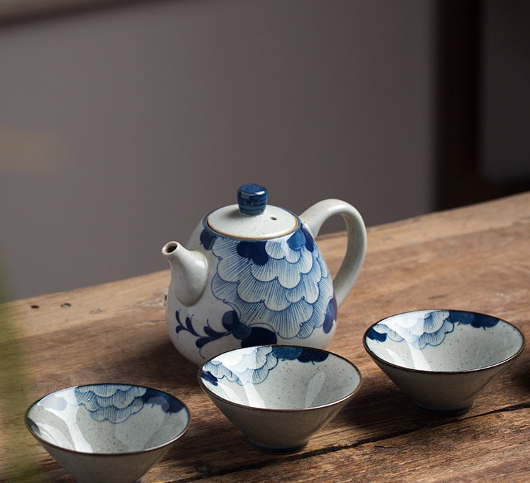 Hand Painted Peony Flower Pu-Erh Tea Cup (50ml/2oz), Handmade Retro Chinese Tea Cup, Blue White Gongfu Fu Tea Cup, Stoneware Kungfu Tea Cup