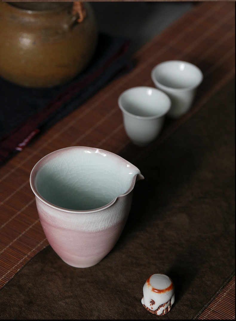 Handmade Fairness Cup 180-200ml/6-6.7oz, Ice Crack Glaze Pink Gong Dao Bei, Tea Pitcher, Jingdezhen, Cha Hai, Gongfu Tea Accessories