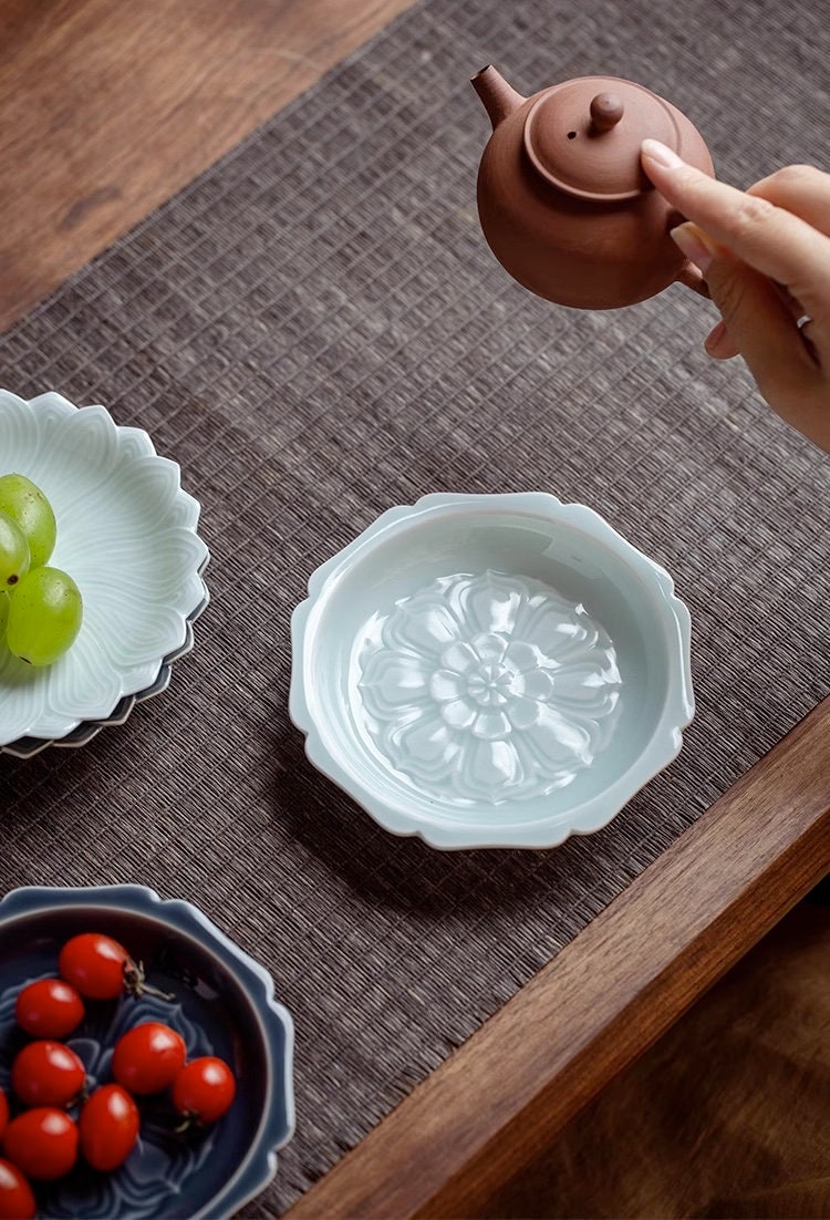 Gongfu Teapot Holder (Hu Cheng), Small Fruit Snack Platter for Gongfu Tea Table, Small Hand Carved Pattern Trays, 3 Styles 2 Colors