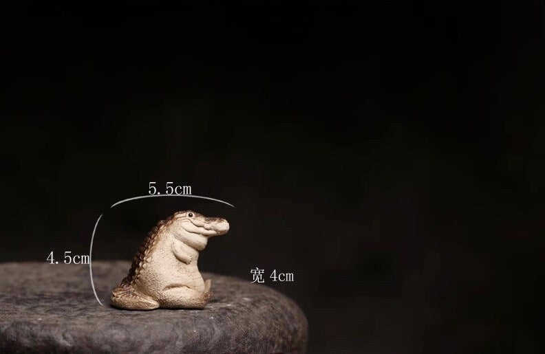 Zisha Alligator Figurine, Handmade Ceramic Tea Pet, Creative Ceramic Sculpture Decor for Tea Table & Desk Top, Small Animal Sculpture