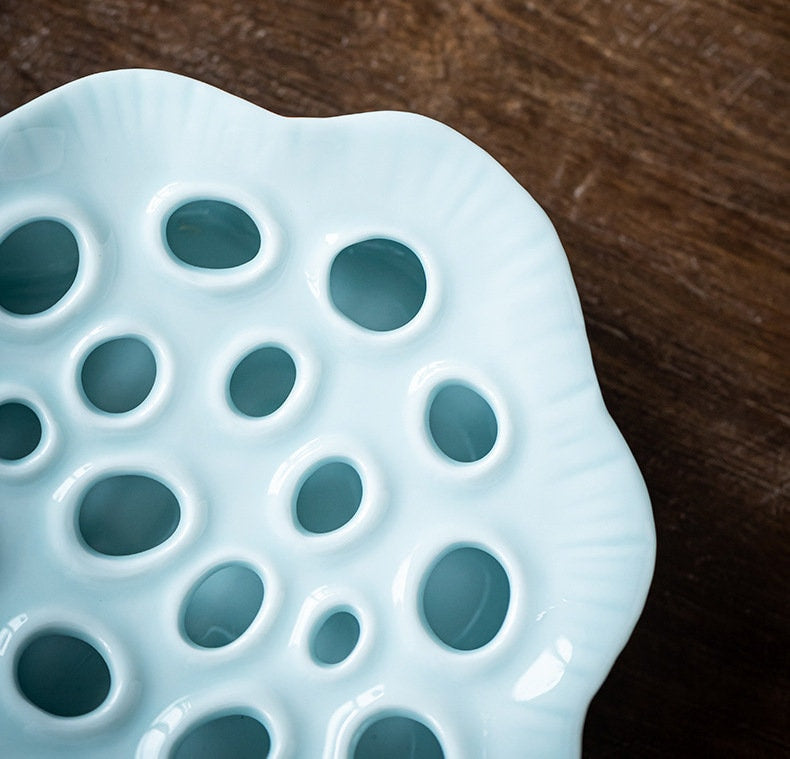 Ceramic Lotus Pod Gongfu Teapot Holder (Hu Cheng), Small Water Storage Teapot Holder, Creative Tea Tray, Kungfu Teapot Stand, 3 Colors