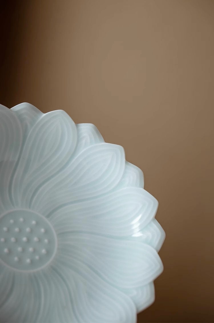 Gongfu Teapot Holder (Hu Cheng), Small Fruit Snack Platter for Gongfu Tea Table, Small Hand Carved Pattern Trays, 3 Styles 2 Colors