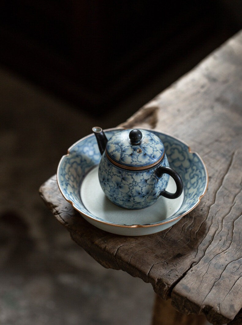 Hand Painted Lucky Clouds Ceramic Teapot Holder (Hu Cheng), Fanggu Style Blue White Teapot Stand, Cup Holder, Gongfu Tea Accessories