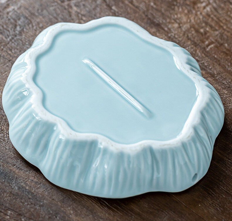 Ceramic Lotus Pod Gongfu Teapot Holder (Hu Cheng), Small Water Storage Teapot Holder, Creative Tea Tray, Kungfu Teapot Stand, 3 Colors