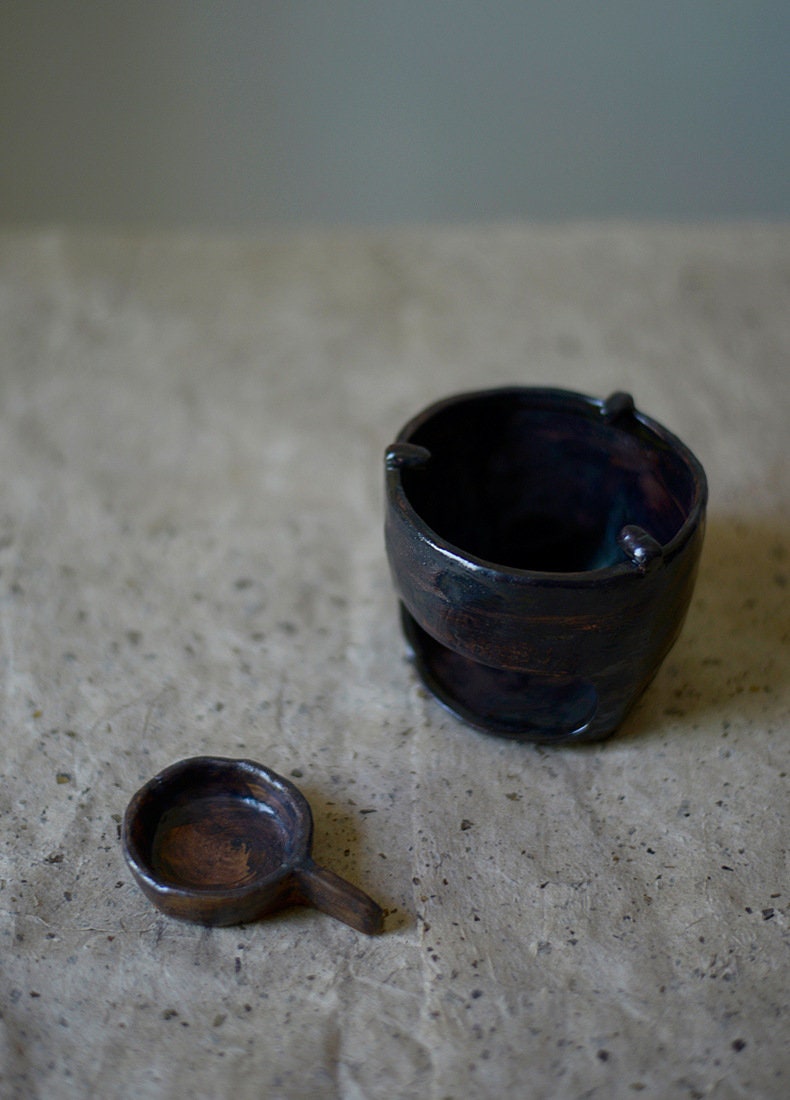 Handmade Ceramic Tea Pot Warmer| Tea Warmer Stand with Candle Holder | Teapot Warmer to keep Tea always Warm | Candle Warmer Tea Light