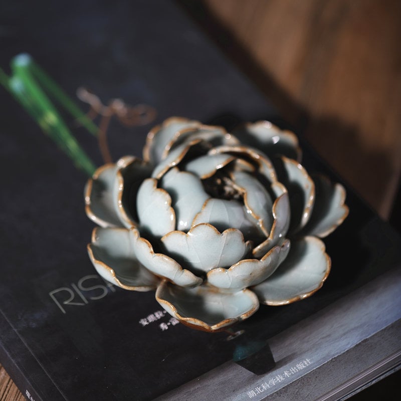 Hand Pinched Peony Flower Incense Holder, Creative Flower Incense Burner, Tea table Decor, Tea Pet, Gongfu Tea Accessories - 2 sizes